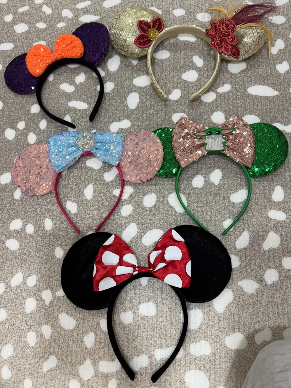 Lot of 5 Minnie Ears headband mickey bows sequined Halloween grogu yoda crown